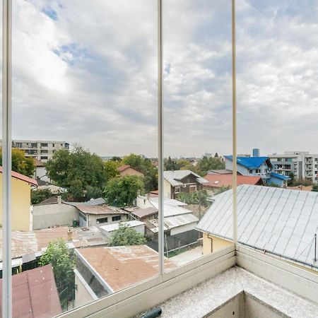 Luxury Baneasa Apartamento Bucarest Exterior foto