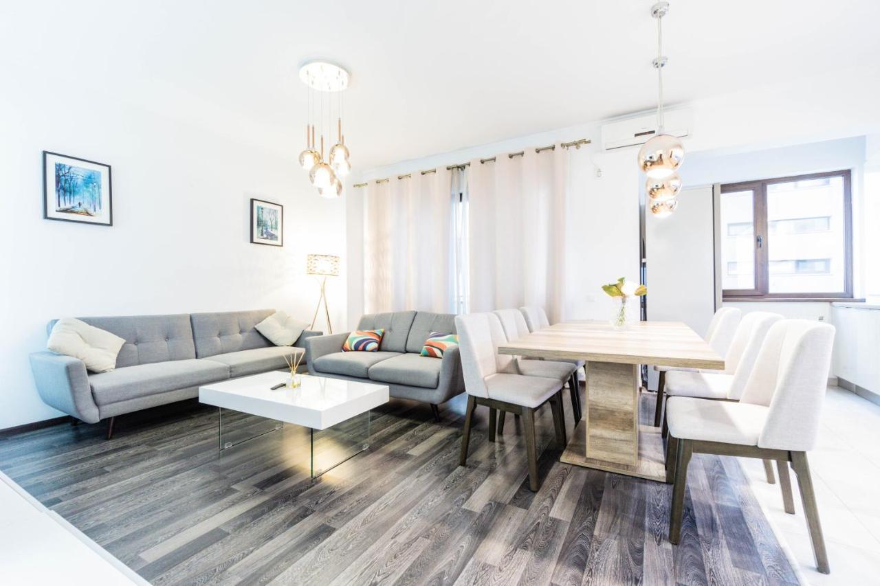 Luxury Baneasa Apartamento Bucarest Exterior foto