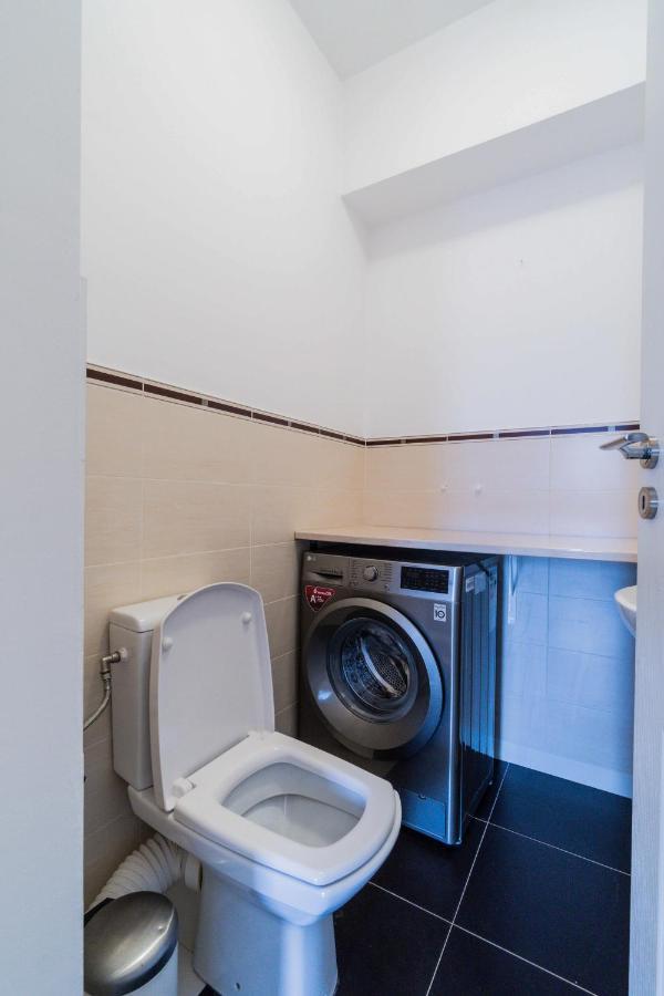 Luxury Baneasa Apartamento Bucarest Exterior foto