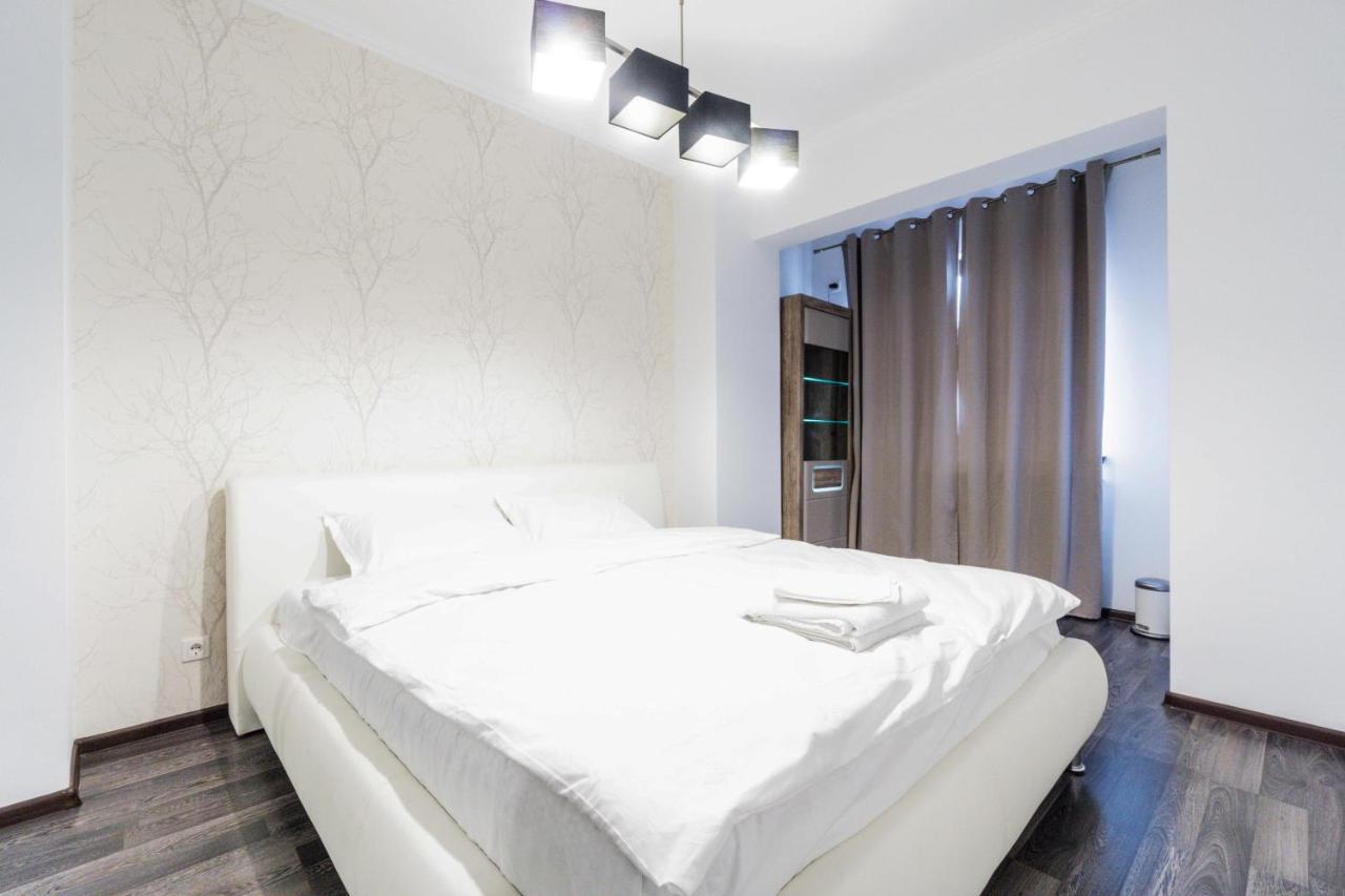Luxury Baneasa Apartamento Bucarest Exterior foto